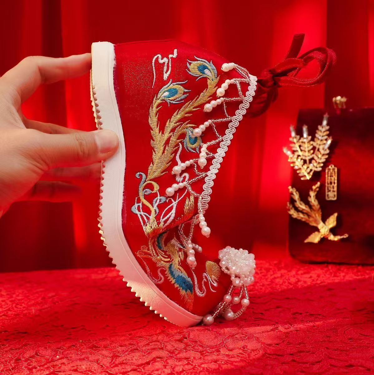 Chaussures de mariage brodées  - Ethnic Style avis et prix