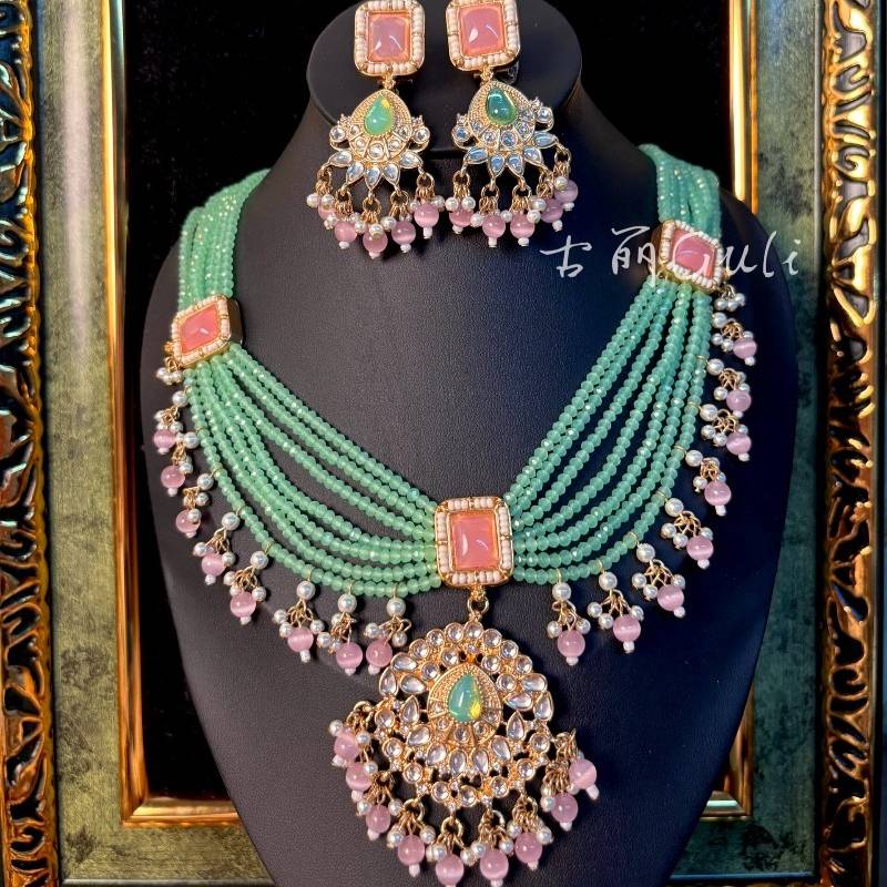 Boucles d'oreilles et collier  - Ethnic Fashion Book avis et prix